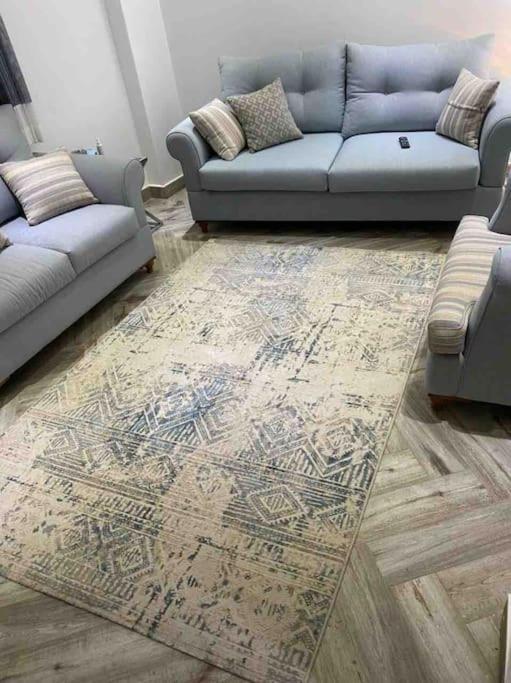 Shared Close To Airport Garden View مشترك بالقرب من المطار مطل على حديقة Apartment Kairo